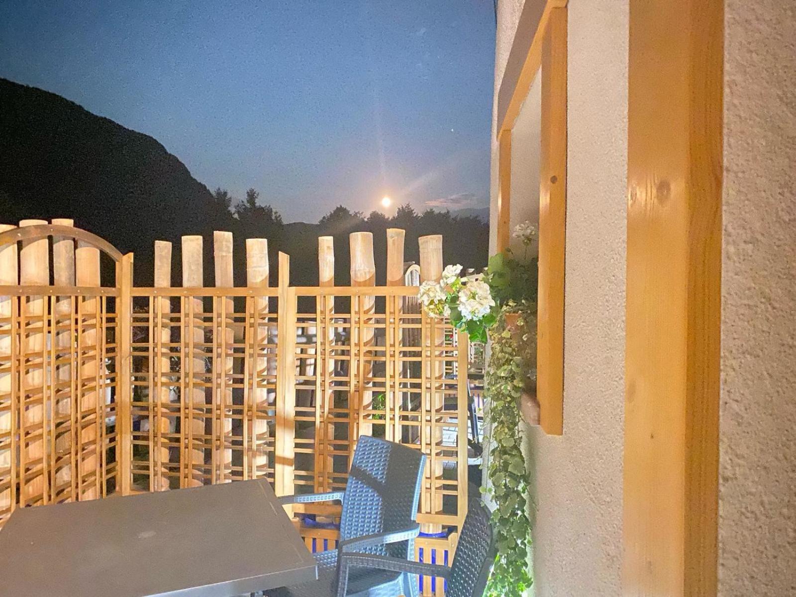 Chalet Torcel Affittacamere San Lorenzo Dorsino Eksteriør bilde