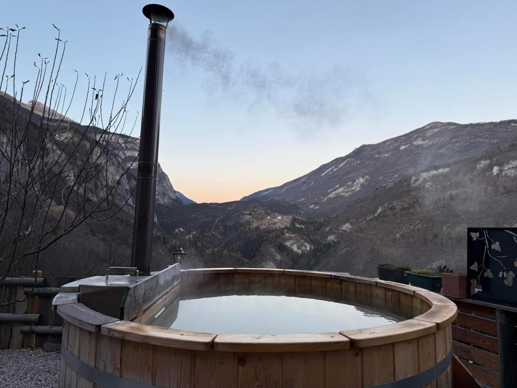 Chalet Torcel Affittacamere San Lorenzo Dorsino Eksteriør bilde
